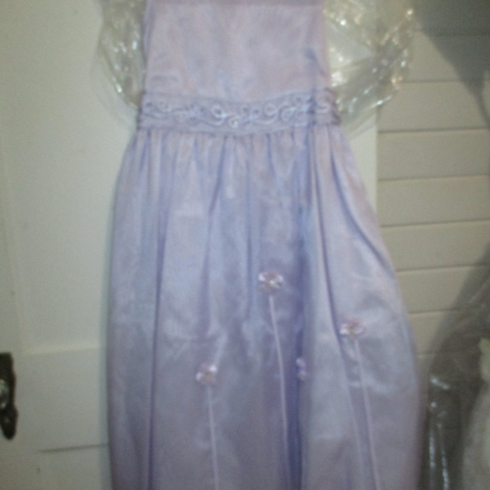 KID COLLECTION.FORMAL. 10.LIGHT PURPLE.NWT